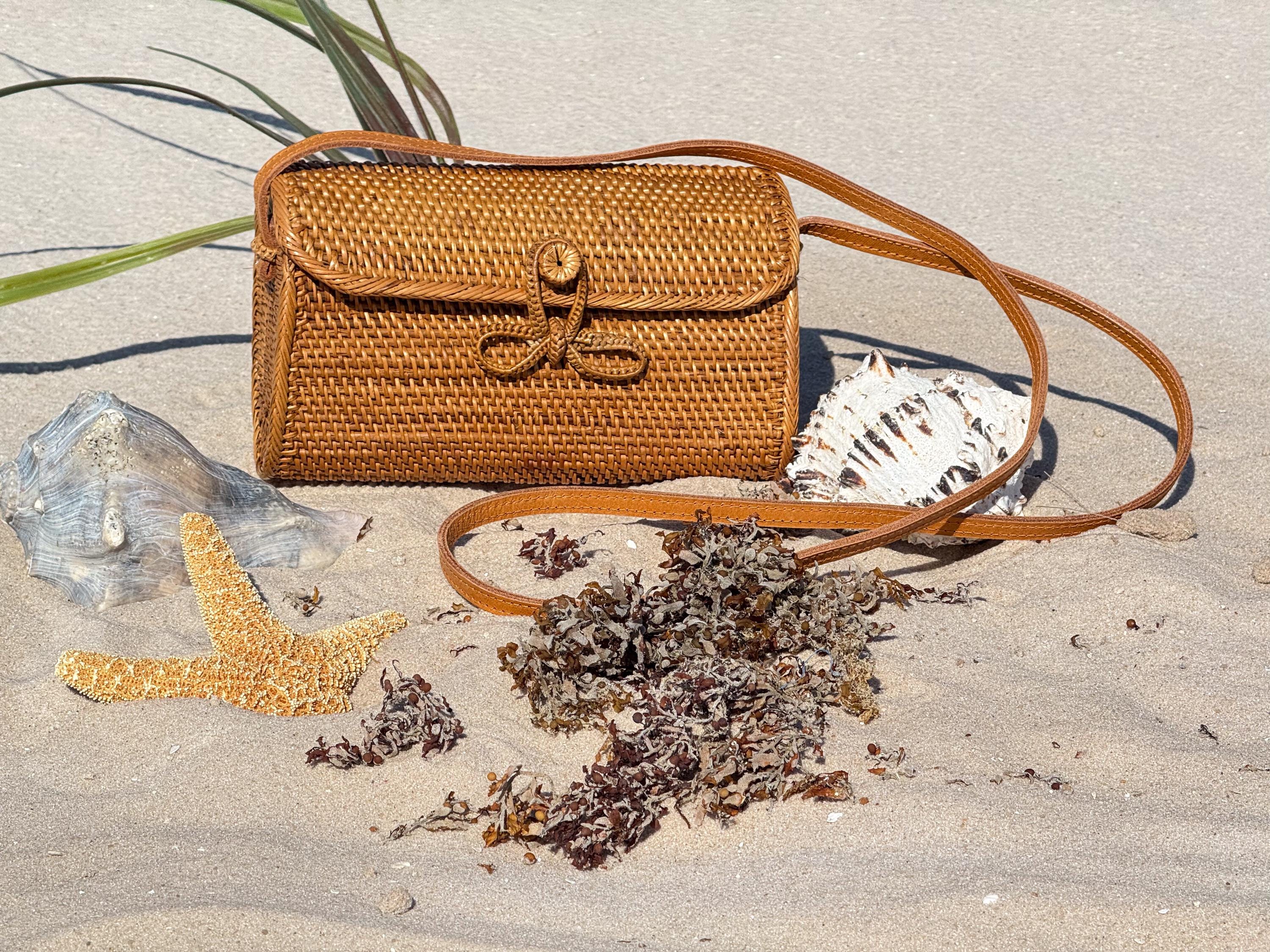 Rattan Bowl Wallet - Handwoven Crossbody Clutch | Handmade Artisan Bag Authentic Indonesia Imported